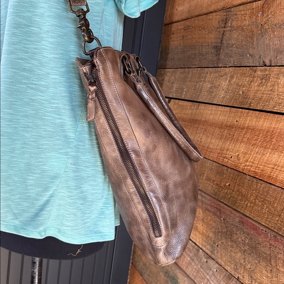 BED|STU Mildred in Taupe DD NWOT - Picture 6 of 12